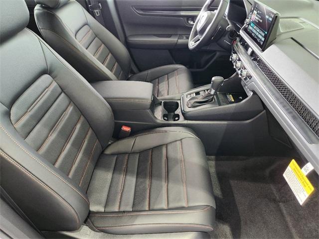 Photo of 2025 Silver Honda CR-V Hybrid