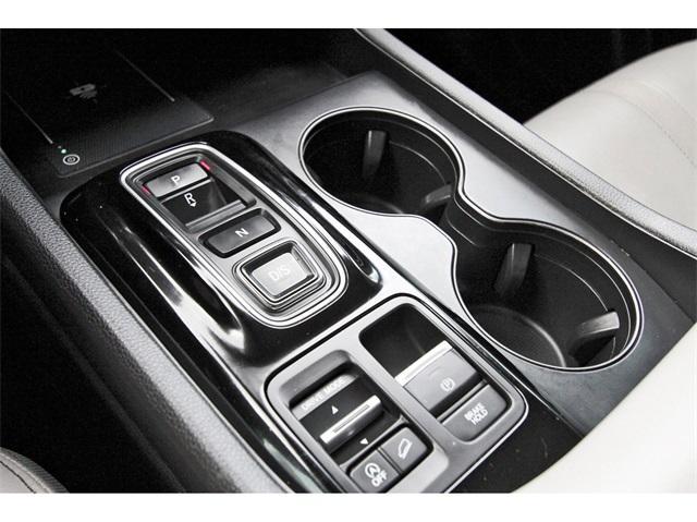 Photo of 2023 Blue Honda Pilot