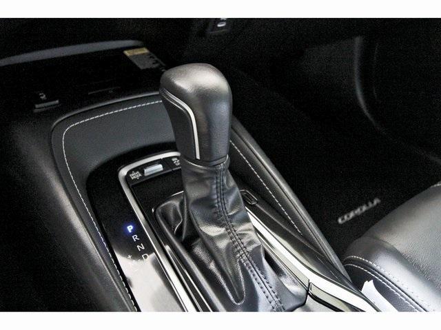 Photo of 2023 Black Metallic Toyota Corolla Hatchback