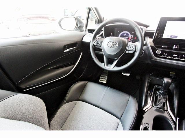 Photo of 2023 Black Metallic Toyota Corolla Hatchback