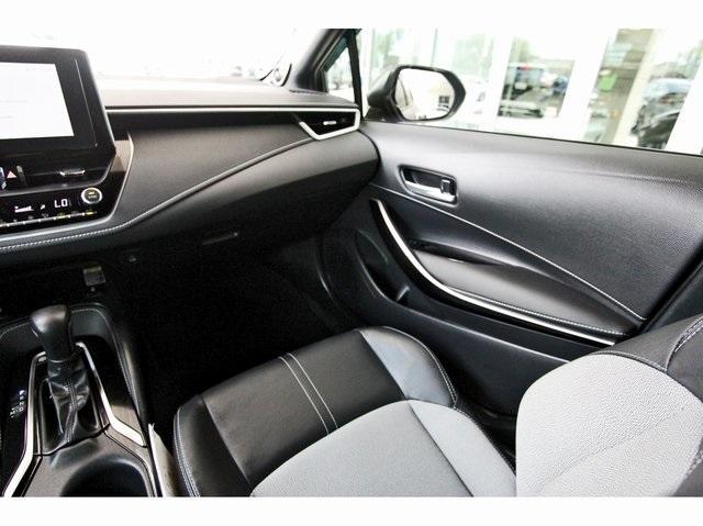 Photo of 2023 Black Metallic Toyota Corolla Hatchback