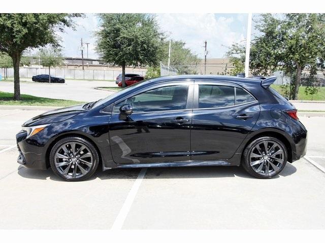 Photo of 2023 Black Metallic Toyota Corolla Hatchback