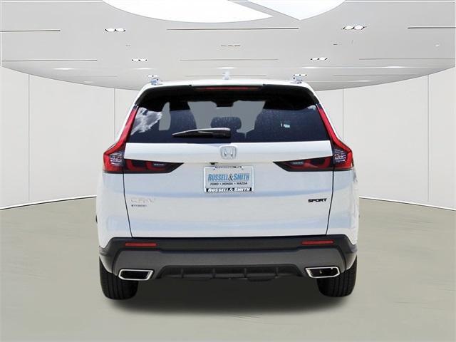Photo of 2025 White Honda CR-V Hybrid