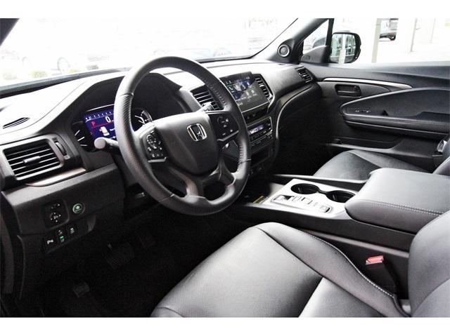 Photo of 2025 Black Honda Passport