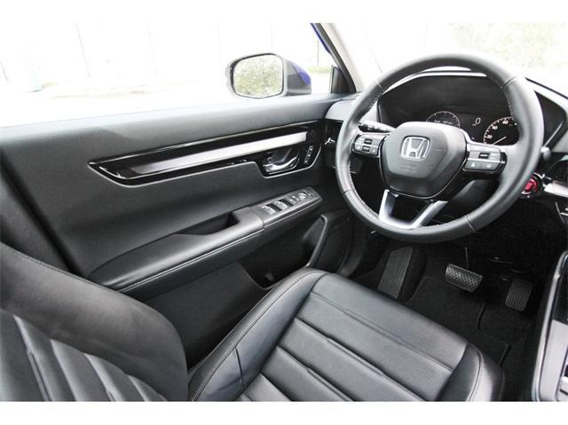 Photo of 2025 Silver Honda CR-V