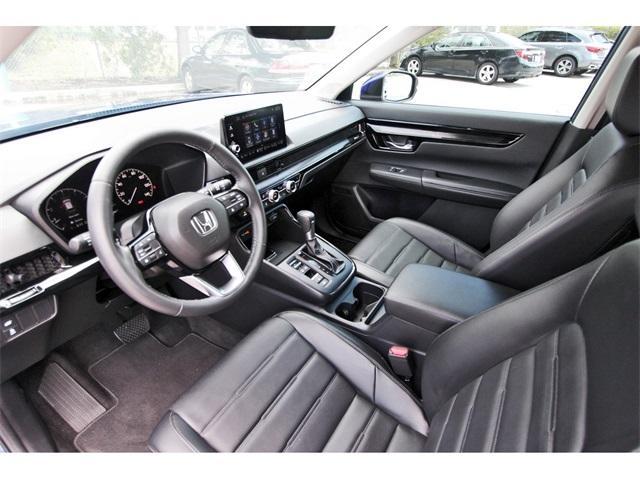 Photo of 2025 Silver Honda CR-V