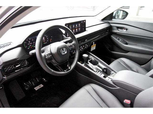 Photo of 2025 Urban Gray Pearl Honda Accord Hybrid