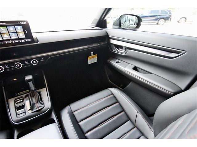 Photo of 2025 Solar Silver Metallic Honda CR-V Hybrid
