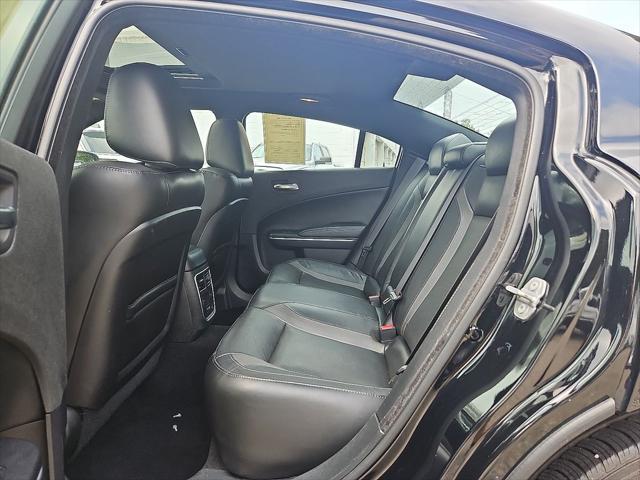 Photo of 2022 Pitch Black Clearcoat Dodge Charger