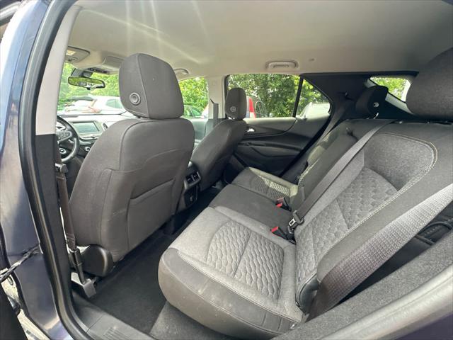 Photo of 2018 Storm Blue Metallic Chevrolet Equinox