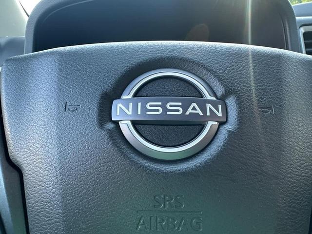 Photo of 2022 Gun Metallic Nissan Frontier
