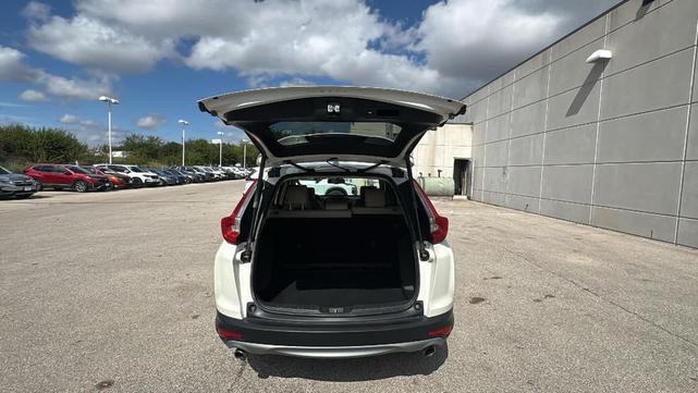 Photo of 2017 WHI/White Honda CR-V