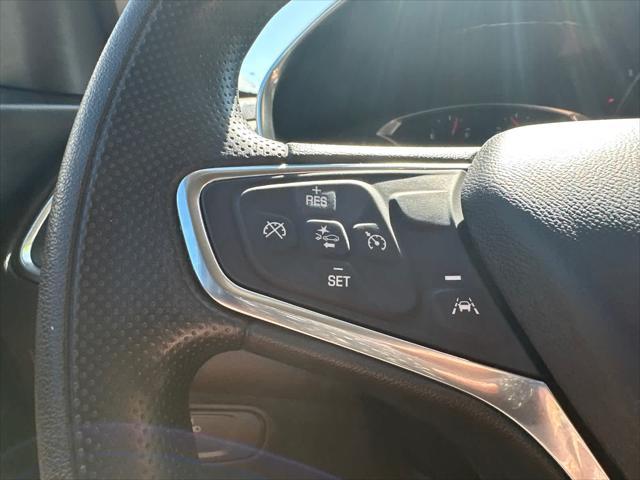 Photo of 2021 Pacific Blue Metallic Chevrolet Equinox