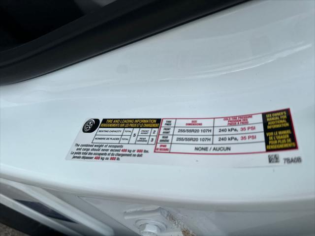 Photo of 2025 Everest White Pearl Tricoat Nissan Murano