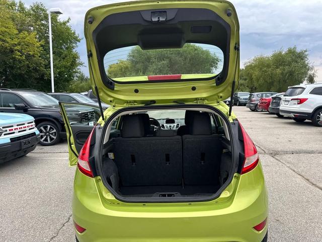 Photo of 2011 Lime Squeeze Metallic Ford Fiesta