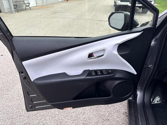Photo of 2018 Magnetic Gray Metallic Toyota Prius