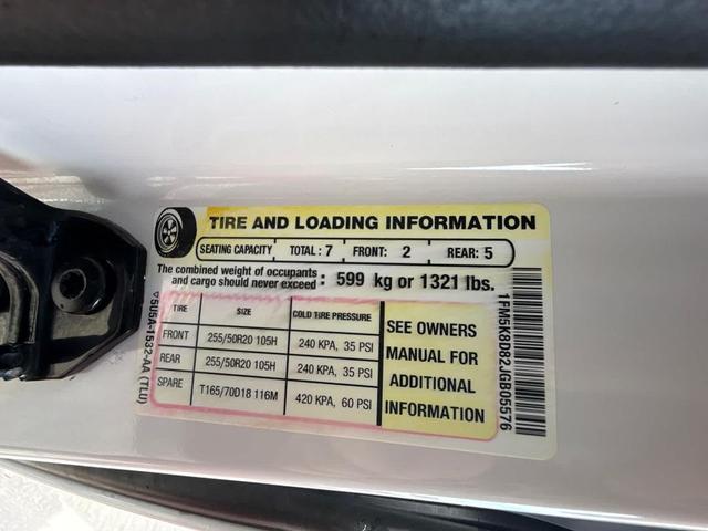 Photo of 2018 WHI/White Ford Explorer