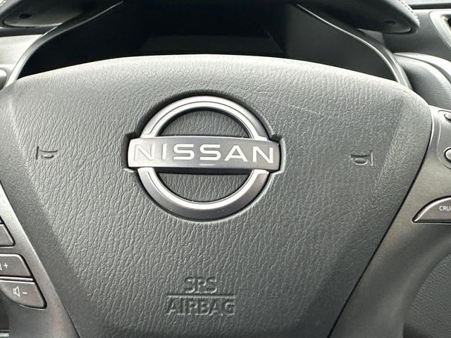 Photo of 2024 GRAY/Gray Nissan Murano