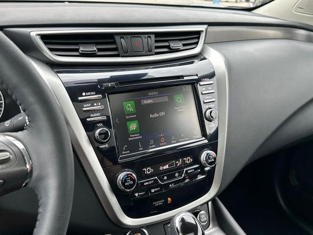Photo of 2024 GRAY/Gray Nissan Murano