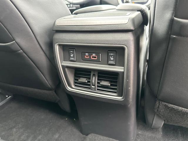 Photo of 2024 GRAY/Gray Nissan Murano