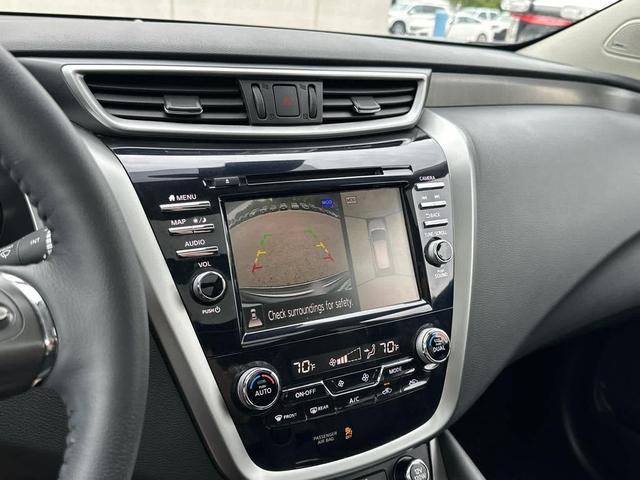 Photo of 2024 GRAY/Gray Nissan Murano