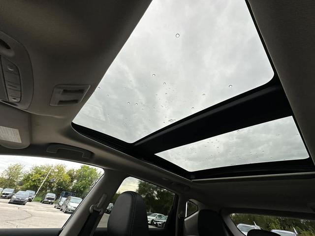 Photo of 2024 GRAY/Gray Nissan Murano