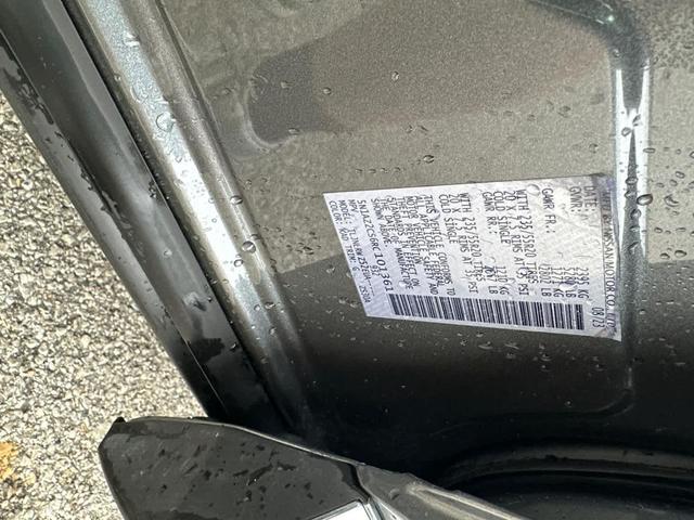 Photo of 2024 GRAY/Gray Nissan Murano
