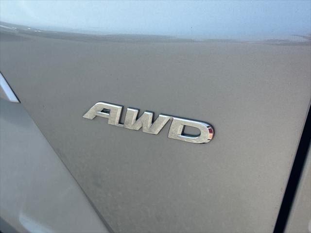 Photo of 2020 Lunar Silver Metallic Honda CR-V