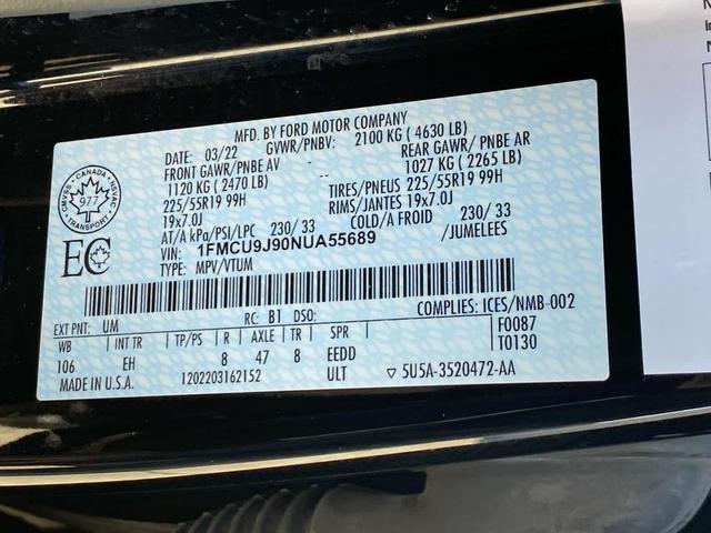 Photo of 2022 Agate Black Metallic Ford Escape