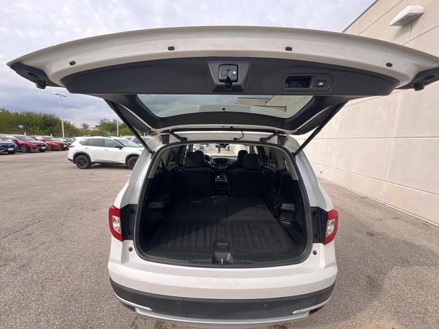 Photo of 2022 Platinum White Pearl Honda Pilot
