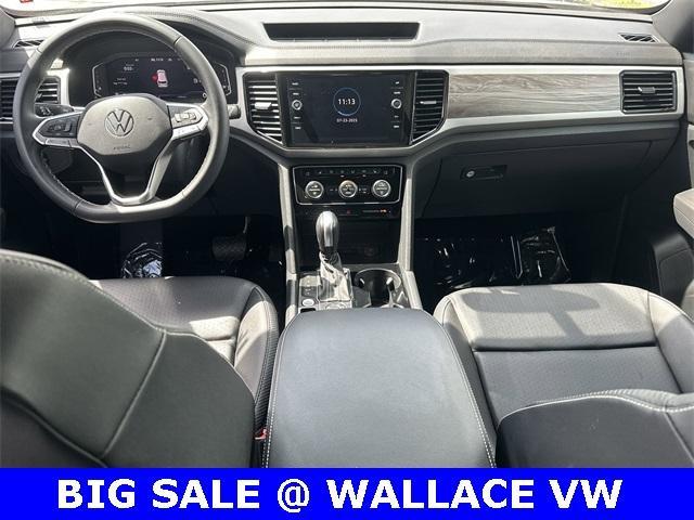 Photo of 2023 Pure White Volkswagen Atlas Cross Sport