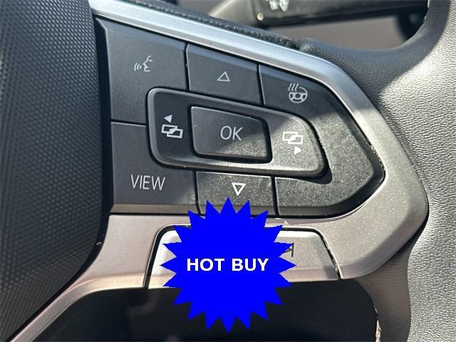 Photo of 2021 Deep Black Pearl Effect Volkswagen Atlas Cross Sport