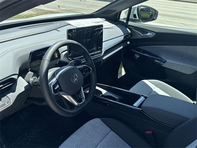 Photo of 2025 Pure White Volkswagen ID.4