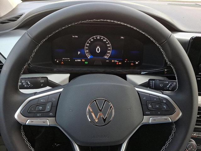 Photo of 2025 Deep Black Pearl Volkswagen Taos