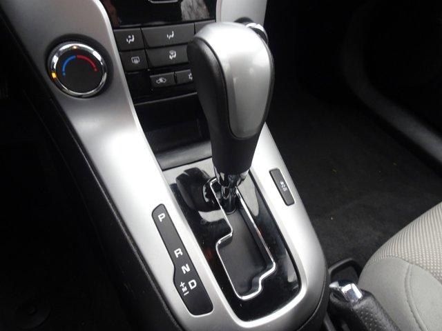 Photo of 2014 Champagne Silver Chevrolet Cruze
