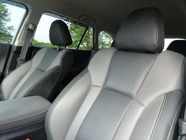 Photo of 2023 Crystal White Pearl Subaru Outback