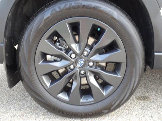 Photo of 2023 Crystal White Pearl Subaru Outback