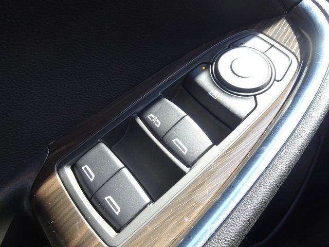 Photo of 2021 Mosaic Black Metallic Chevrolet Malibu