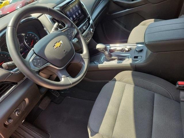 Photo of 2023 Radiant Red Chevrolet Traverse