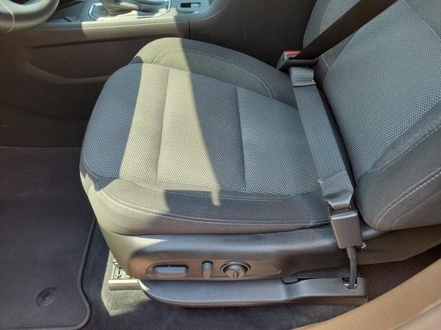 Photo of 2023 Radiant Red Chevrolet Traverse