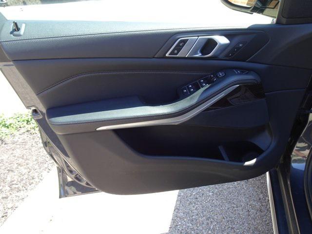 Photo of 2019 Gray Metallic BMW X5