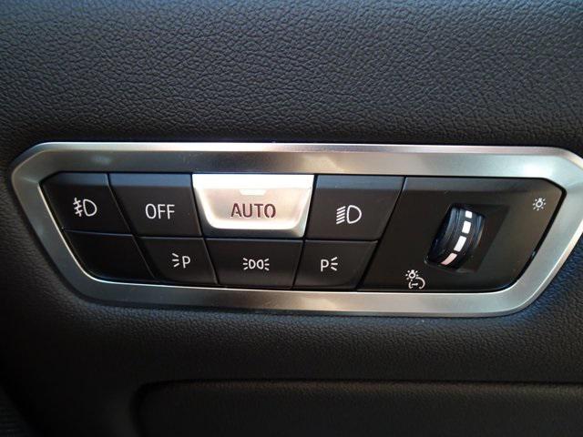 Photo of 2019 Gray Metallic BMW X5