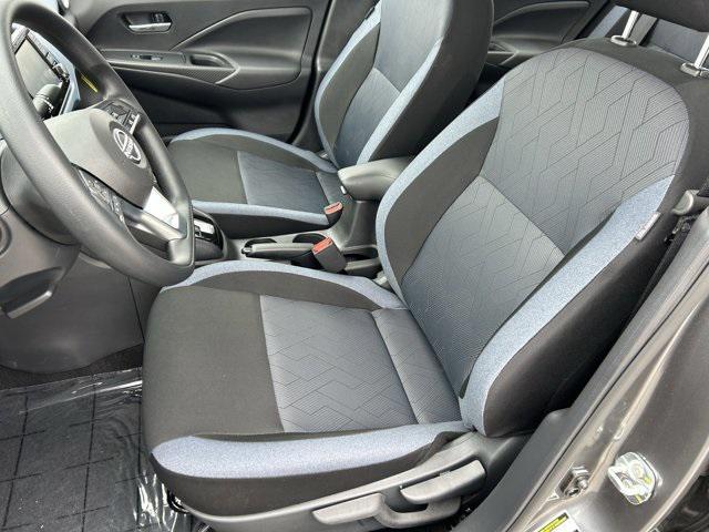 Photo of 2025 Gun Met Nissan Versa