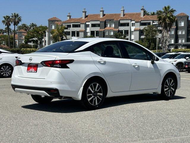 Photo of 2025 White Nissan Versa