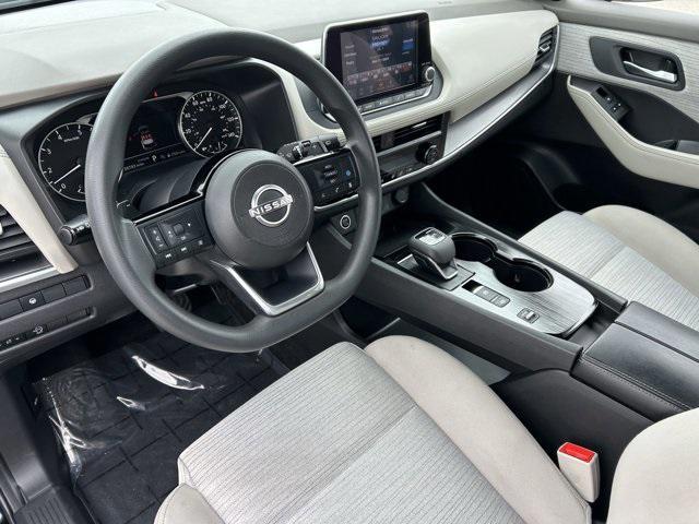 Photo of 2023 Super Black Nissan Rogue