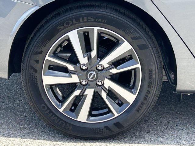 Photo of 2025 Gun Met Nissan Versa
