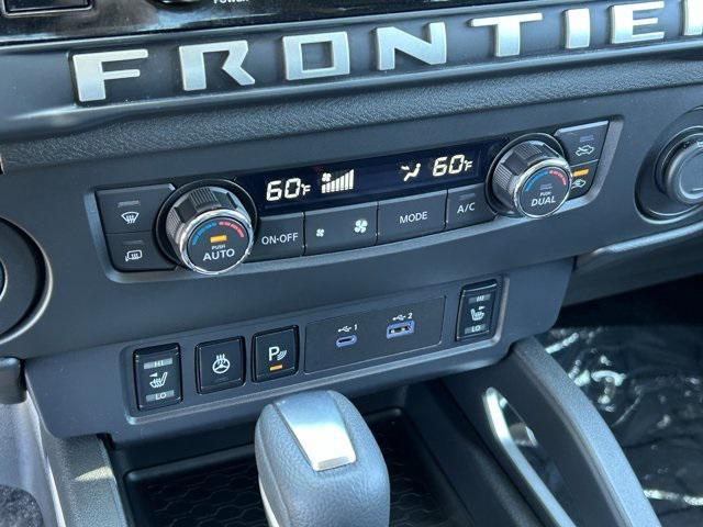 Photo of 2025 Gun Metallic Nissan Frontier