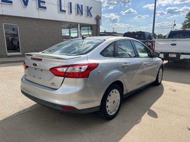 Photo of 2012 Ingot Silver Ford Focus
