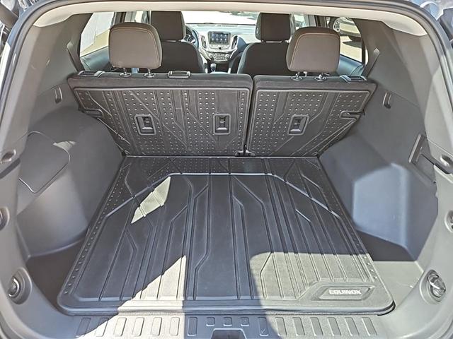 Photo of 2022 Gray Chevrolet Equinox