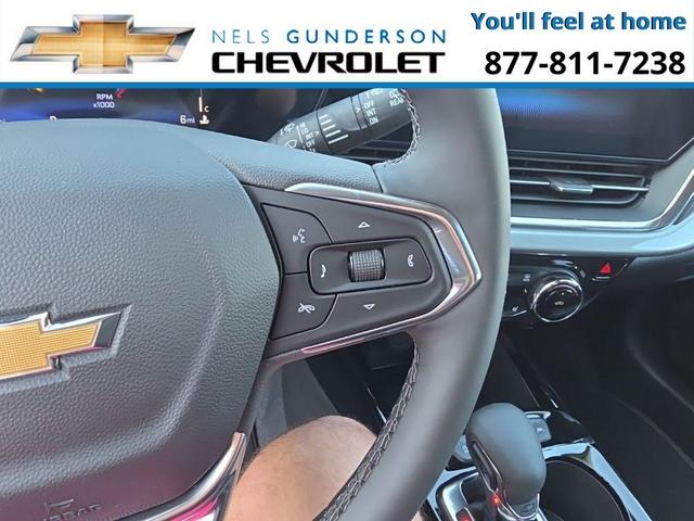 Photo of 2025 Summit White Chevrolet Trax
